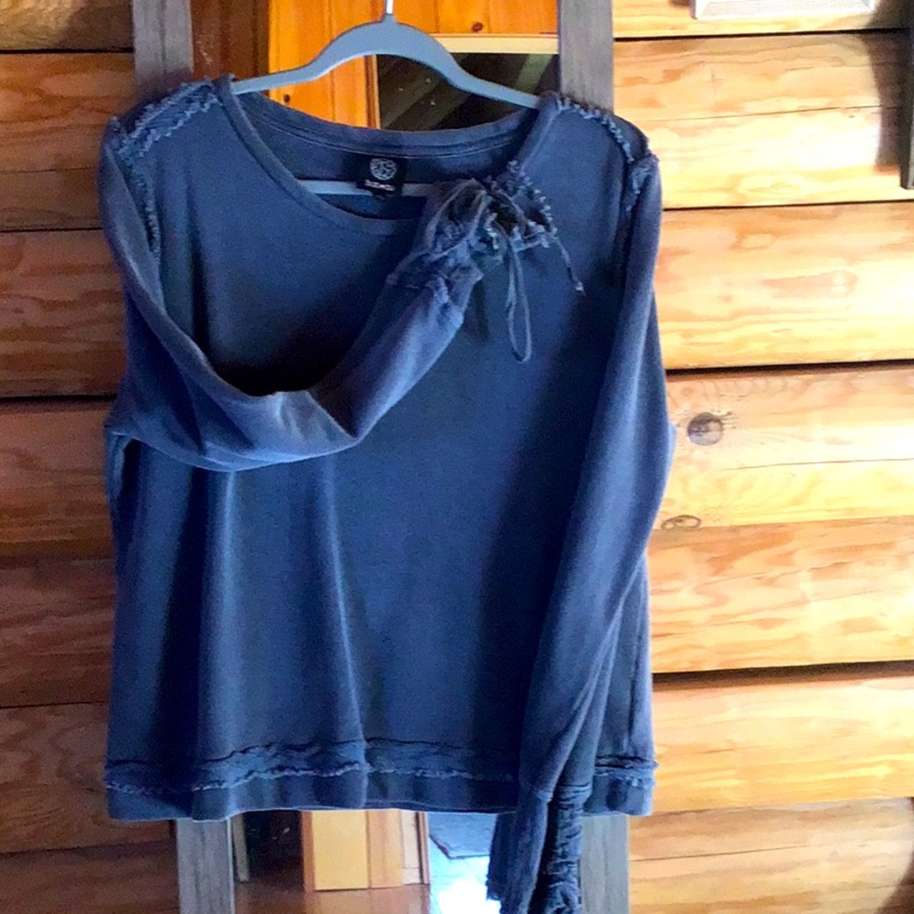 Bobeau top